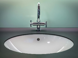 Escurridor de platos de cocina vertical sobre fregadero compacto 95x27x79 Teket