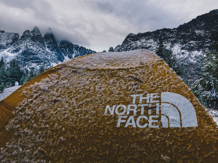 analisis del sistema hyvent de the north face proteccion y rendimiento en deportes de montana