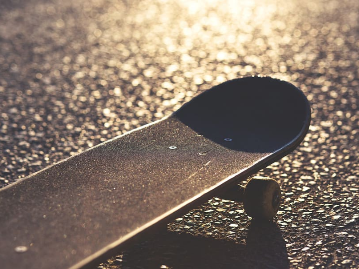 analisis detallado de la sudadera thrasher original idescubre todo sobre esta iconica prenda de moda