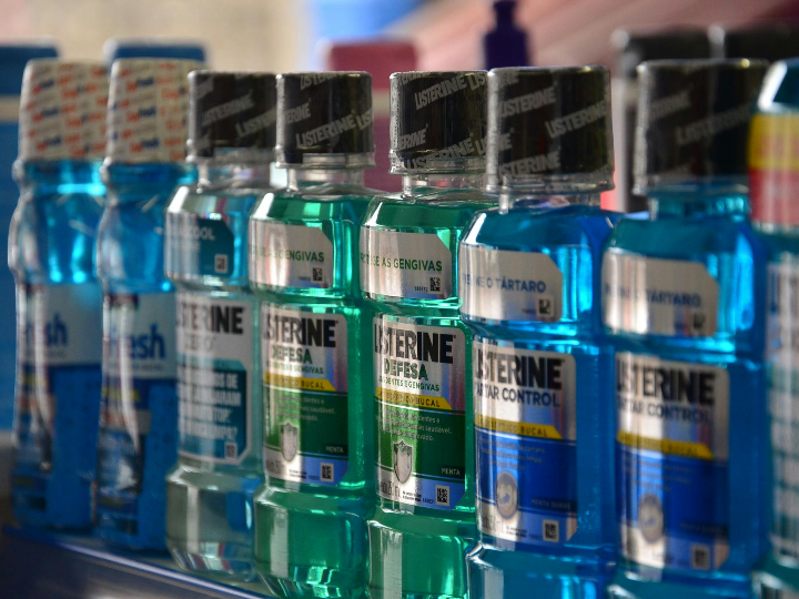 cuales son los 5 productos que usamos a diario que mas contaminan nuestro medio ambiente