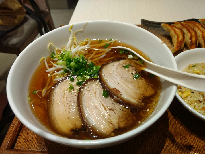 idescubre las mejores gyozas cerca de ti con nuestro analisis detallado de productos asiaticos