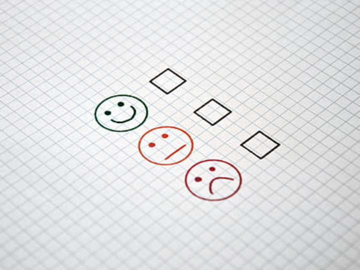 resena felix el gato encerrado