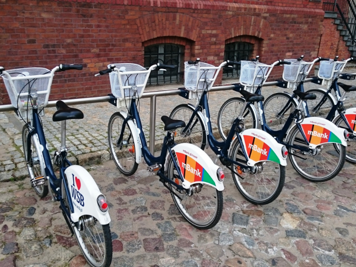 todo lo que necesitas saber sobre las chaquetas hibridas para deportes de montana y aventura analisis completo